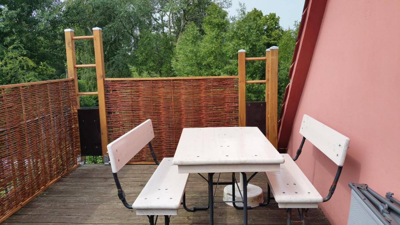 Appartamento Haus Am Teich - Teichblick Fehmarn Esterno foto